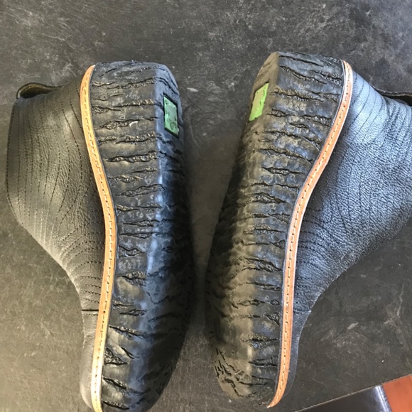 El Naturalista slip on shoe - Picture 2 of 5